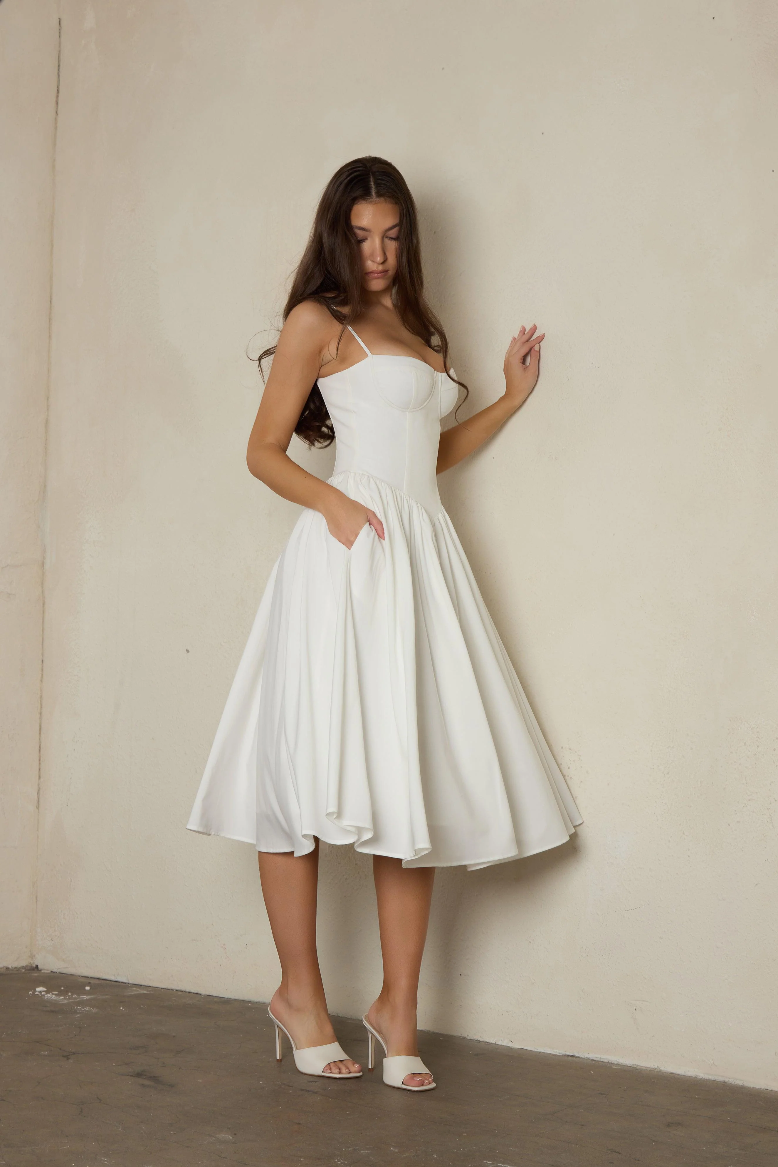 Ballerina Bustier Midi Dress - White - Image 12